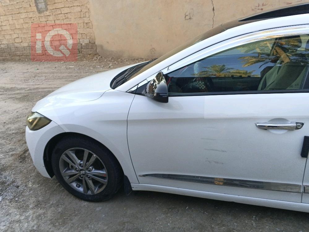 هيونداي النترا